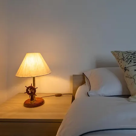 Homestay Pit Stop, Al Primo Piano Con Clima E Bagno Privato *